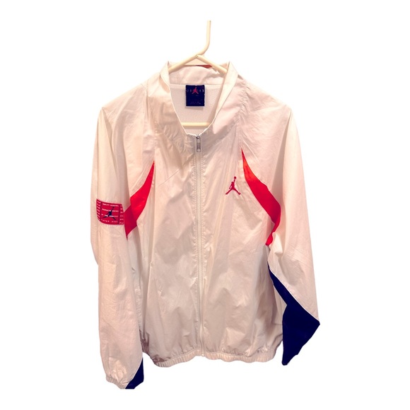 🔥LIKE NEW JORDAN RETRO 11 LEGACY LIGHTWEIGHT JACKET WHITE - Picture 6 of 10